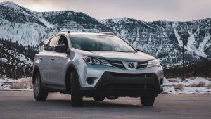 10 Tips Merawat Mobil Saat Musim Hujan Yang Bisa Anda Coba