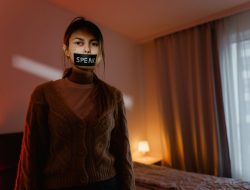 Dampak Pelecehan Verbal FH UI: Ahli Sebut Korban Rentan Alami PTSD