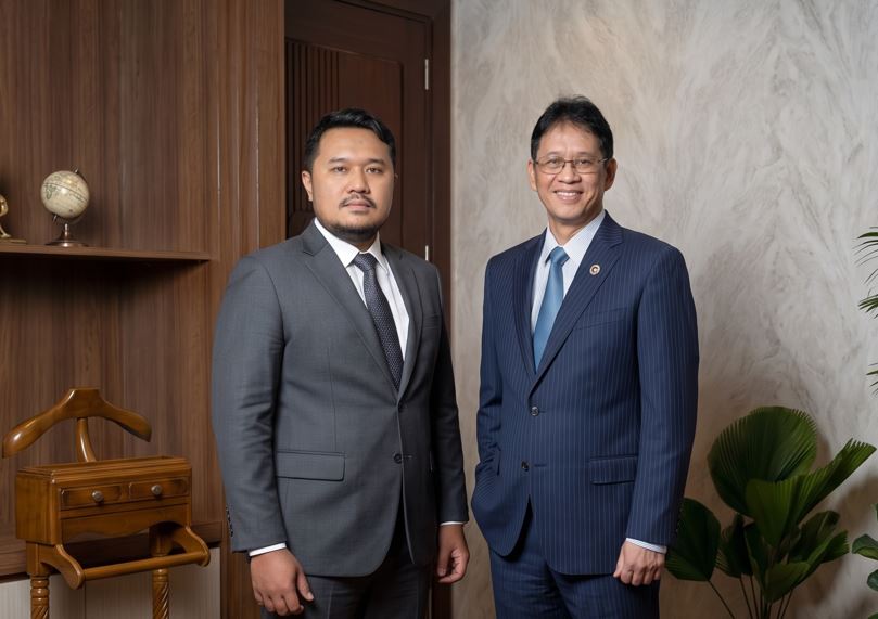 foto bareng pak purbaya AI